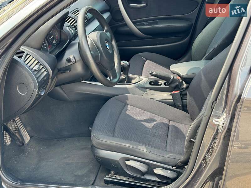 Хэтчбек BMW 1 Series 2007 в Виннице фото 15 Хэтчбек BMW 1 Series 2007 в Виннице