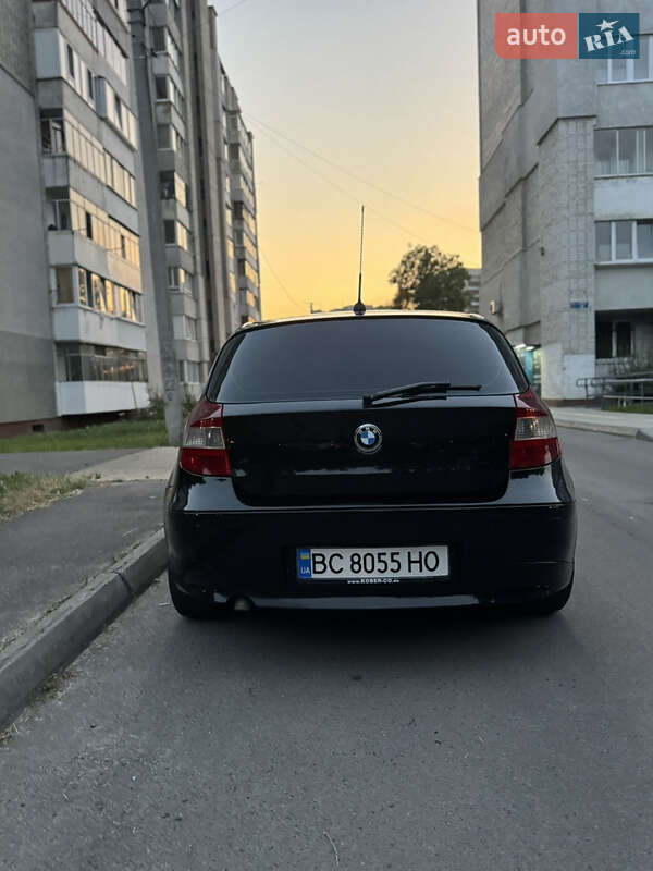 Хетчбек BMW 1 Series 2006 в Львові