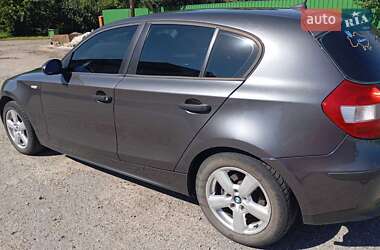 Хэтчбек BMW 1 Series 2005 в 