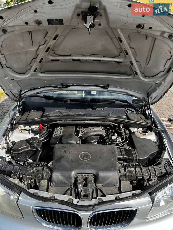 Хэтчбек BMW 1 Series 2004 в Камне-Каширском фото 9 Хэтчбек BMW 1 Series 2004 в Камне-Каширском