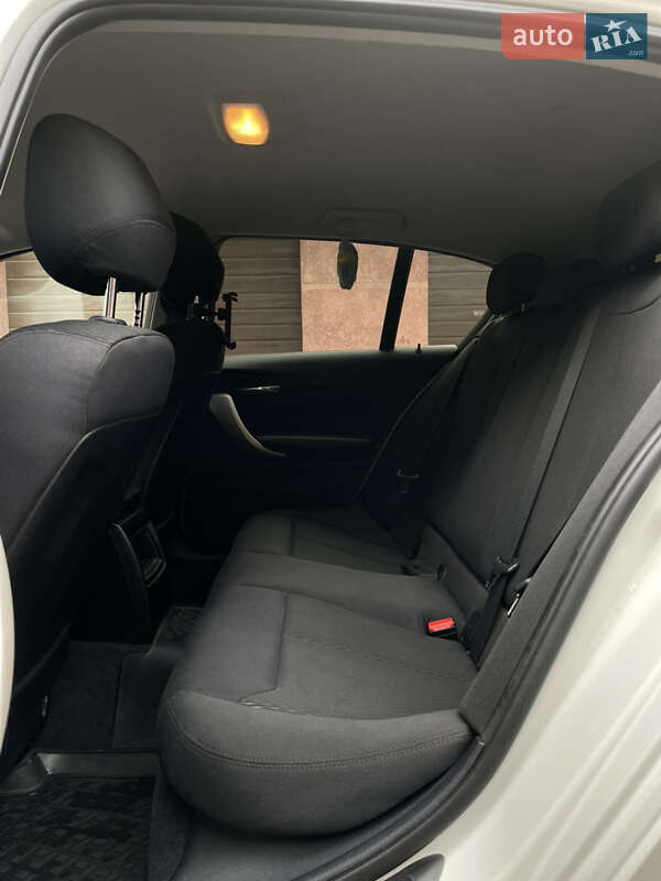 Хетчбек BMW 1 Series 2014 в Івано-Франківську