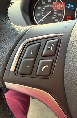 Кабриолет BMW 1 Series 2013 в 