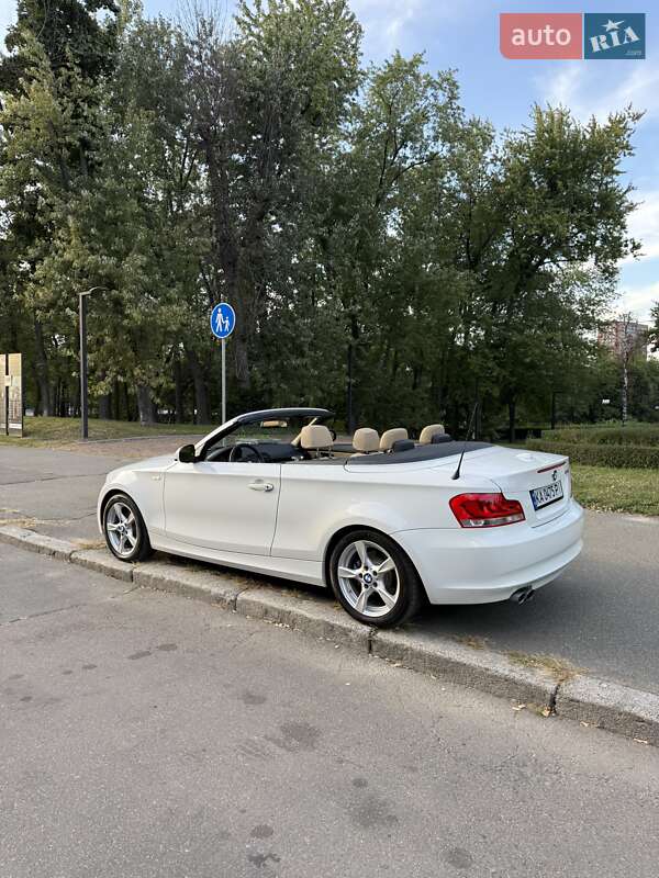 Кабриолет BMW 1 Series 2013 в Киеве фото 53 Кабриолет BMW 1 Series 2013 в Киеве
