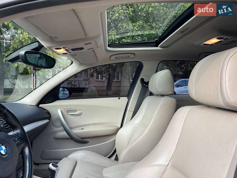 Хэтчбек BMW 1 Series 2005 в Кривом Роге