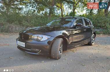 Хэтчбек BMW 1 Series 2008 в Мироновке