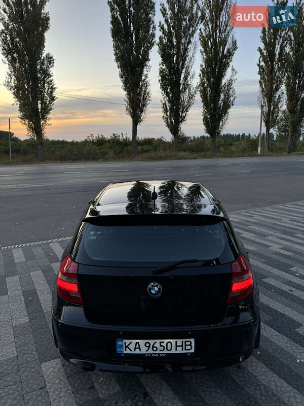 Хэтчбек BMW 1 Series 2007 в Василькове