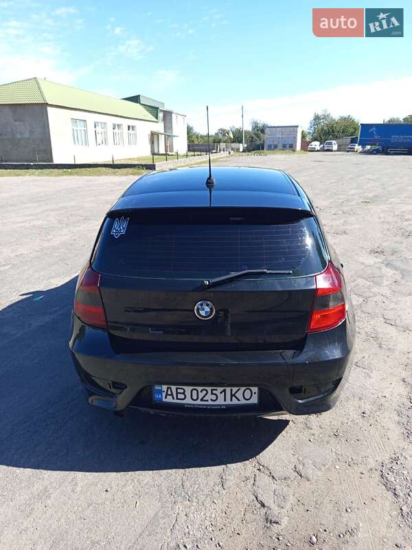 Хетчбек BMW 1 Series 2006 в Жмеринці