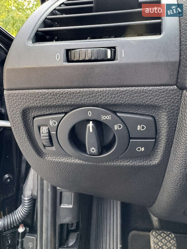 Хэтчбек BMW 1 Series 2010 в Кропивницком фото 22 Хэтчбек BMW 1 Series 2010 в Кропивницком