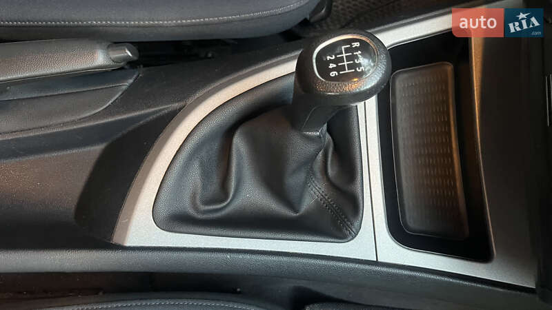 Хэтчбек BMW 1 Series 2005 в Виннице фото 10 Хэтчбек BMW 1 Series 2005 в Виннице