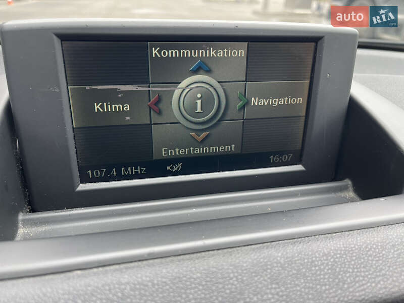 Хэтчбек BMW 1 Series 2006 в Киеве