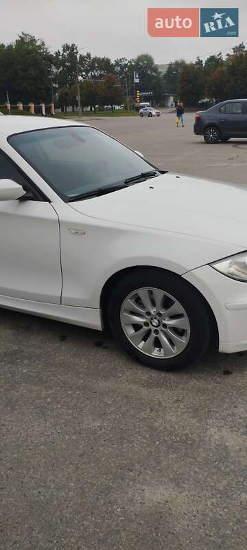 Хетчбек BMW 1 Series 2008 в Білій Церкві фото 3 Хетчбек BMW 1 Series 2008 в Білій Церкві