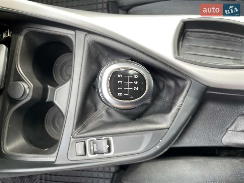 Хэтчбек BMW 1 Series 2012 в Киеве