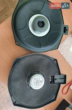 Хэтчбек BMW 1 Series 2011 в 