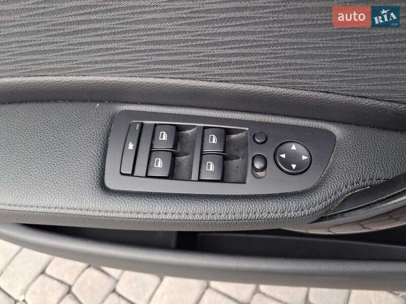 Хэтчбек BMW 1 Series 2010 в Ровно