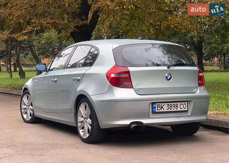 Хетчбек BMW 1 Series 2007 в Рівному фото 2 Хетчбек BMW 1 Series 2007 в Рівному