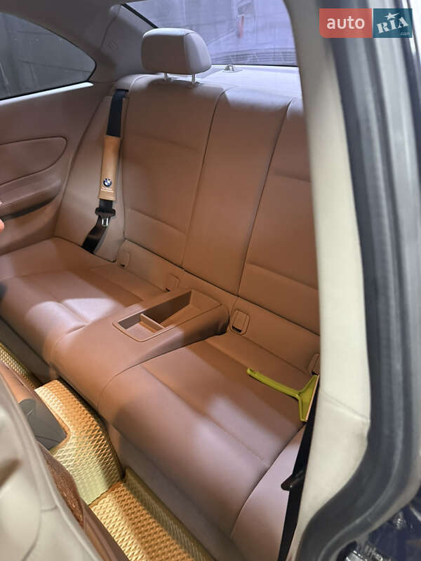 Купе BMW 1 Series 2011 в Киеве фото 33 Купе BMW 1 Series 2011 в Киеве