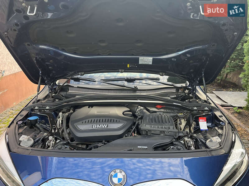 Хэтчбек BMW 1 Series 2021 в Барановке