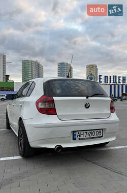 Хэтчбек BMW 1 Series 2006 в  фото 14 Хэтчбек BMW 1 Series 2006 в