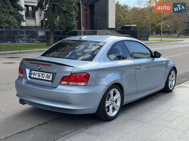 Купе BMW 1 Series 2010 в Одессе