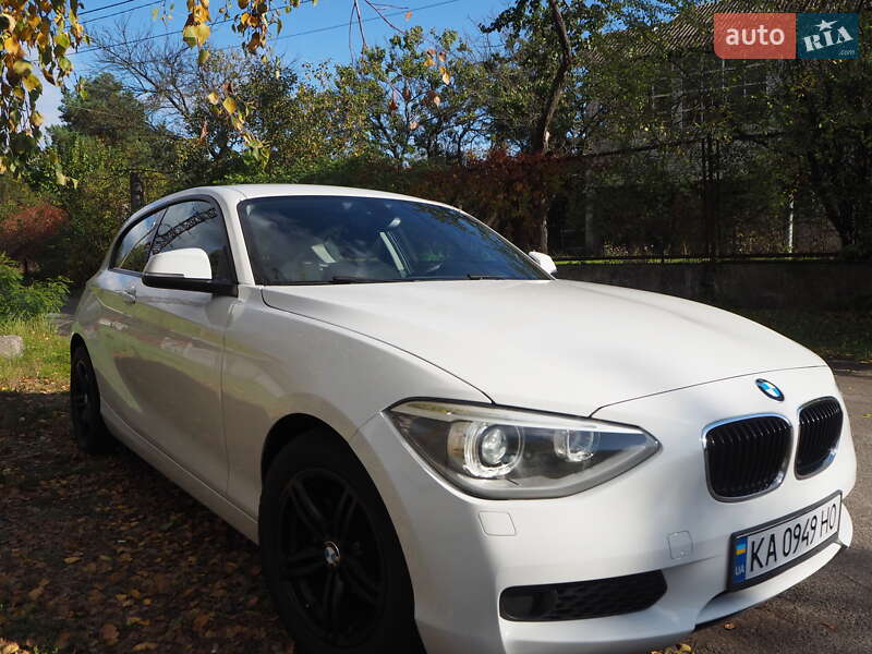 Хэтчбек BMW 1 Series 2013 в Киеве