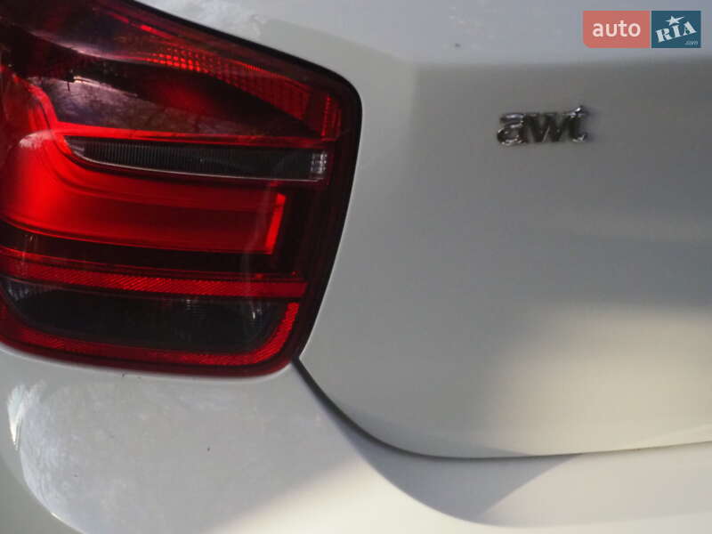 Хэтчбек BMW 1 Series 2013 в Киеве
