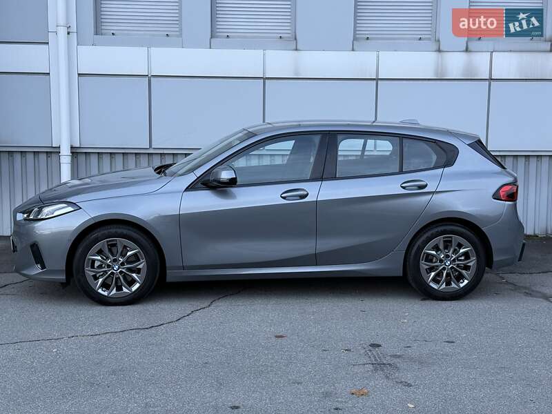 Хэтчбек BMW 1 Series 2024 в Днепре