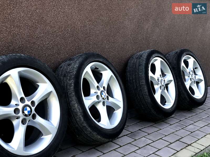 Хэтчбек BMW 1 Series 2010 в Луцке