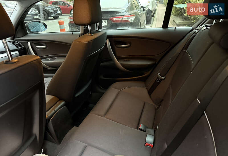 Хэтчбек BMW 1 Series 2008 в Киеве фото 12 Хэтчбек BMW 1 Series 2008 в Киеве