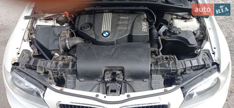 Хэтчбек BMW 1 Series 2009 в Лубнах