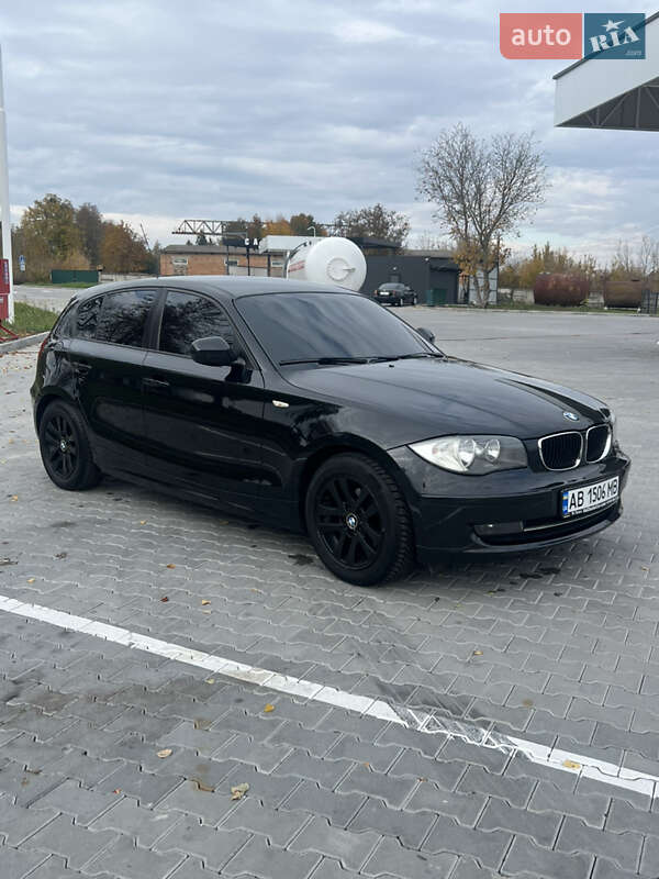 Хэтчбек BMW 1 Series 2010 в Тульчине фото 4 Хэтчбек BMW 1 Series 2010 в Тульчине