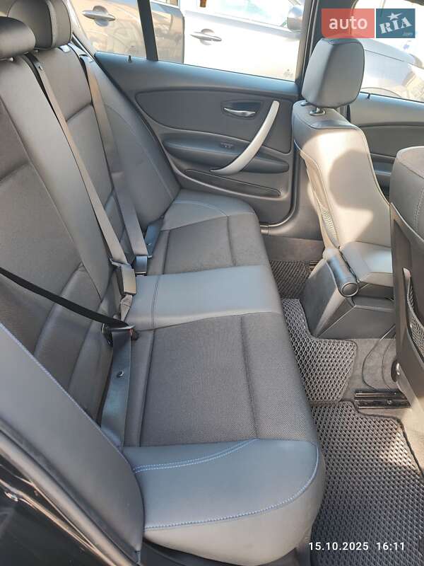 Хэтчбек BMW 1 Series 2011 в Киеве фото 12 Хэтчбек BMW 1 Series 2011 в Киеве