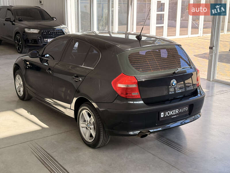 Хетчбек BMW 1 Series 2009 в Одесі фото 11 Хетчбек BMW 1 Series 2009 в Одесі