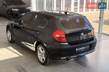 Хэтчбек BMW 1 Series 2009 в 