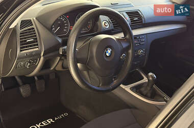 Хэтчбек BMW 1 Series 2009 в 