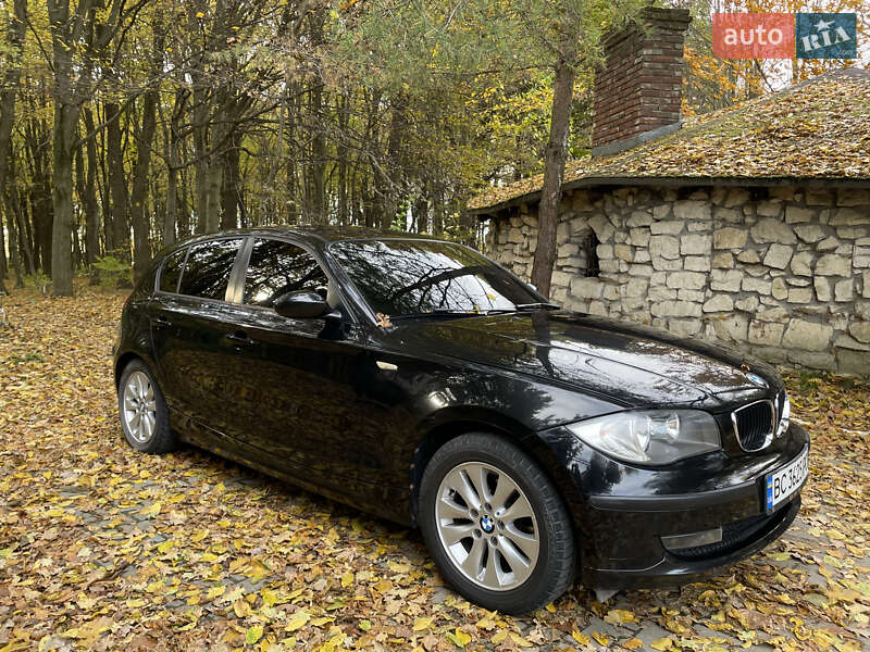 Хэтчбек BMW 1 Series 2007 в Львове фото 10 Хэтчбек BMW 1 Series 2007 в Львове