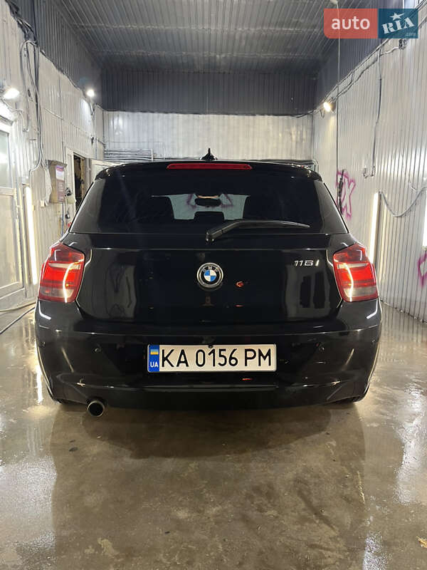 Хетчбек BMW 1 Series 2011 в Києві фото 8 Хетчбек BMW 1 Series 2011 в Києві