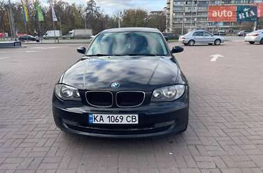 Хэтчбек BMW 1 Series 2009 в Киеве
