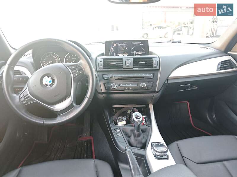 Хэтчбек BMW 1 Series 2014 в Вышгороде