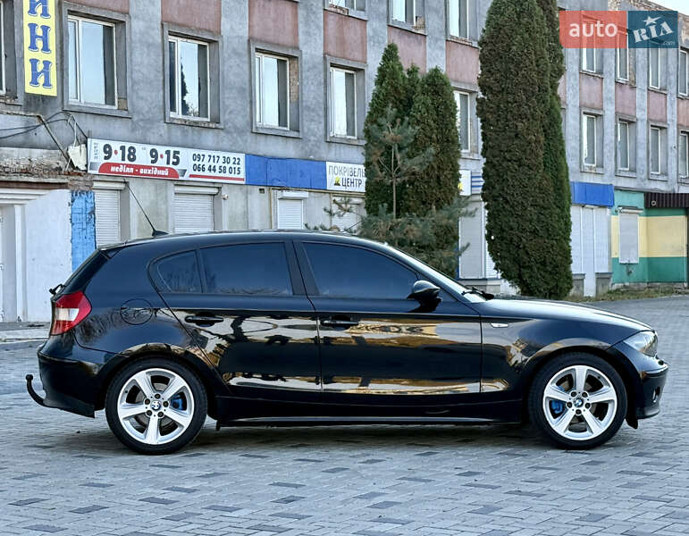 Хэтчбек BMW 1 Series 2005 в Ровно