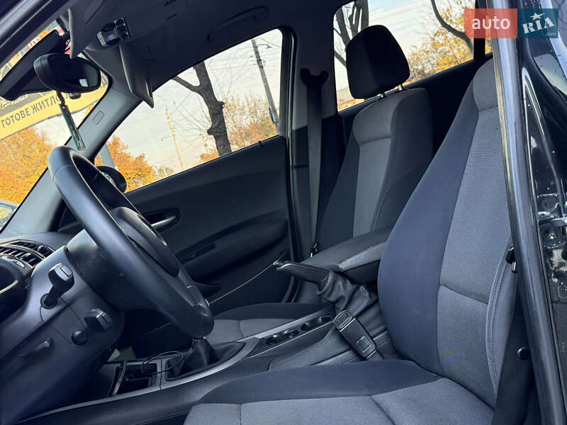 Хэтчбек BMW 1 Series 2005 в Ровно