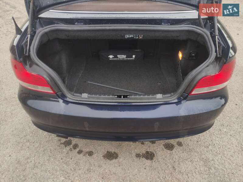 Кабриолет BMW 1 Series 2008 в Надворной