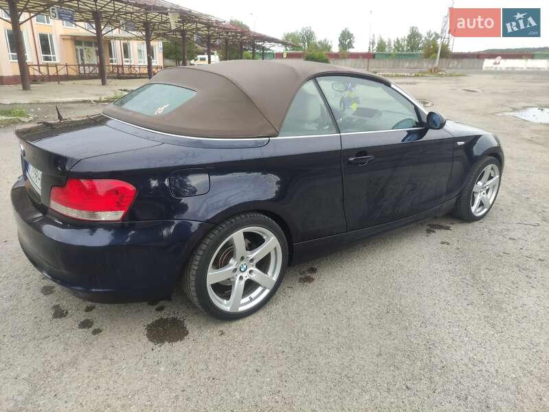 Кабриолет BMW 1 Series 2008 в Надворной