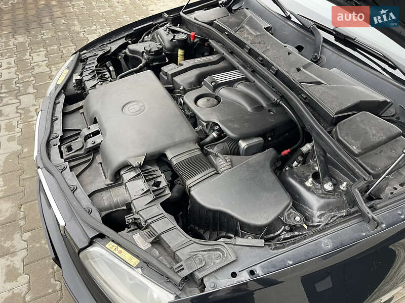 Хэтчбек BMW 1 Series 2006 в Киеве