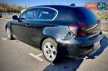 Купе BMW 1 Series 2011 в Киеве