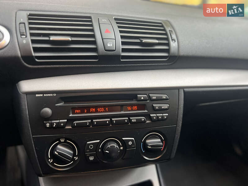Хэтчбек BMW 1 Series 2006 в Хмельницком фото 23 Хэтчбек BMW 1 Series 2006 в Хмельницком