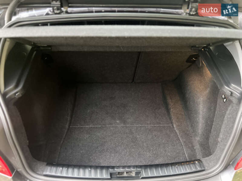 Хэтчбек BMW 1 Series 2006 в Хмельницком фото 34 Хэтчбек BMW 1 Series 2006 в Хмельницком
