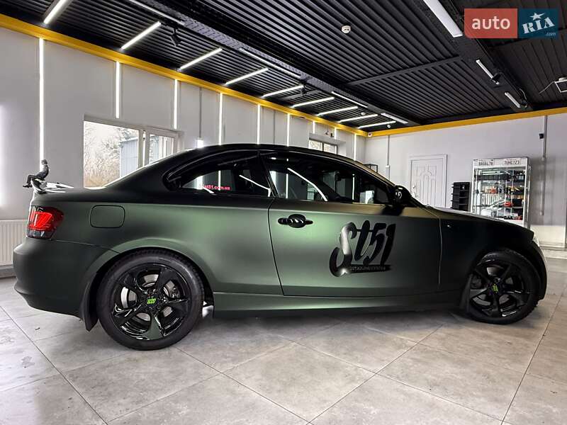 Купе BMW 1 Series 2012 в Киеве