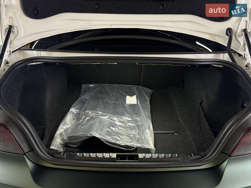 Купе BMW 1 Series 2012 в Киеве