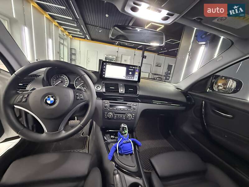 Купе BMW 1 Series 2012 в Киеве