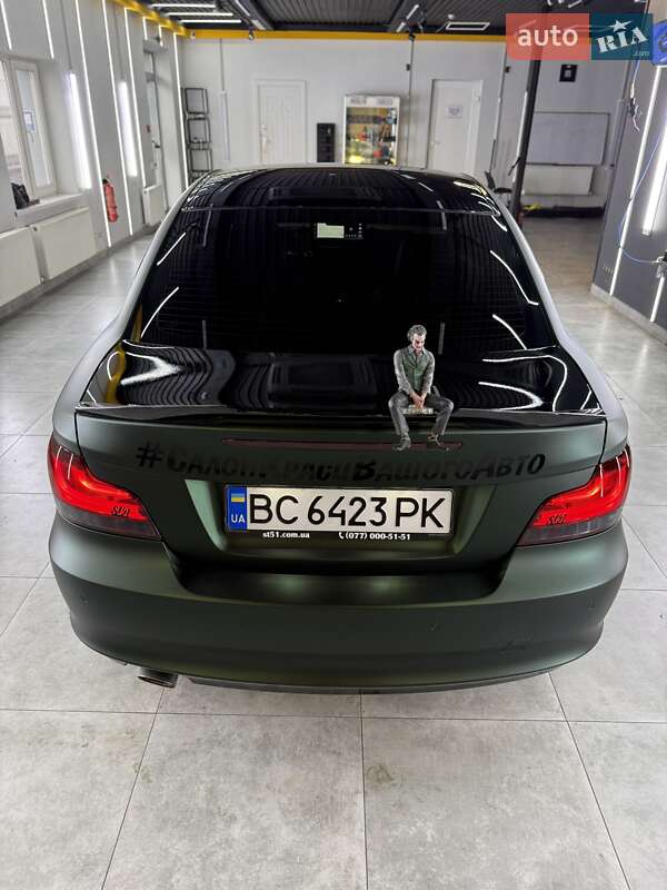 Купе BMW 1 Series 2012 в Киеве